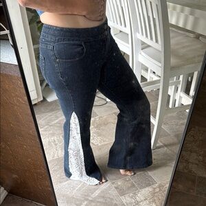 Blue notes, skinny flair bell bottom stretch Women's Dark Blue Flare Jeans 30/32